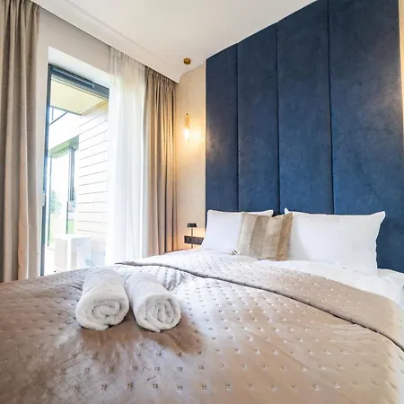 P R A T U M 26 * Mikołajki