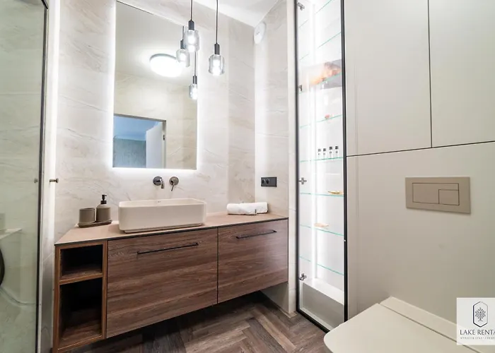 P R A T U M 26 * Mikołajki